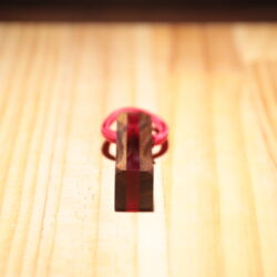 箸置き　ウォルナット　レッドレジン